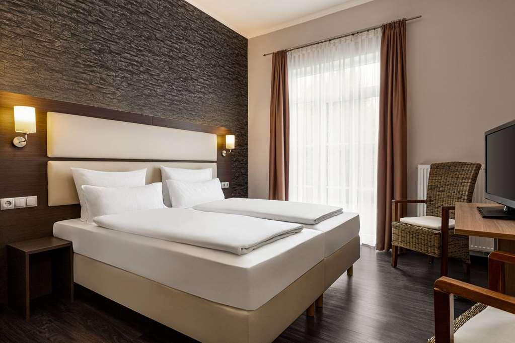 Hotel Amedia Express Bielefeld, Trademark Collection By Wyndham Werther  Zimmer foto